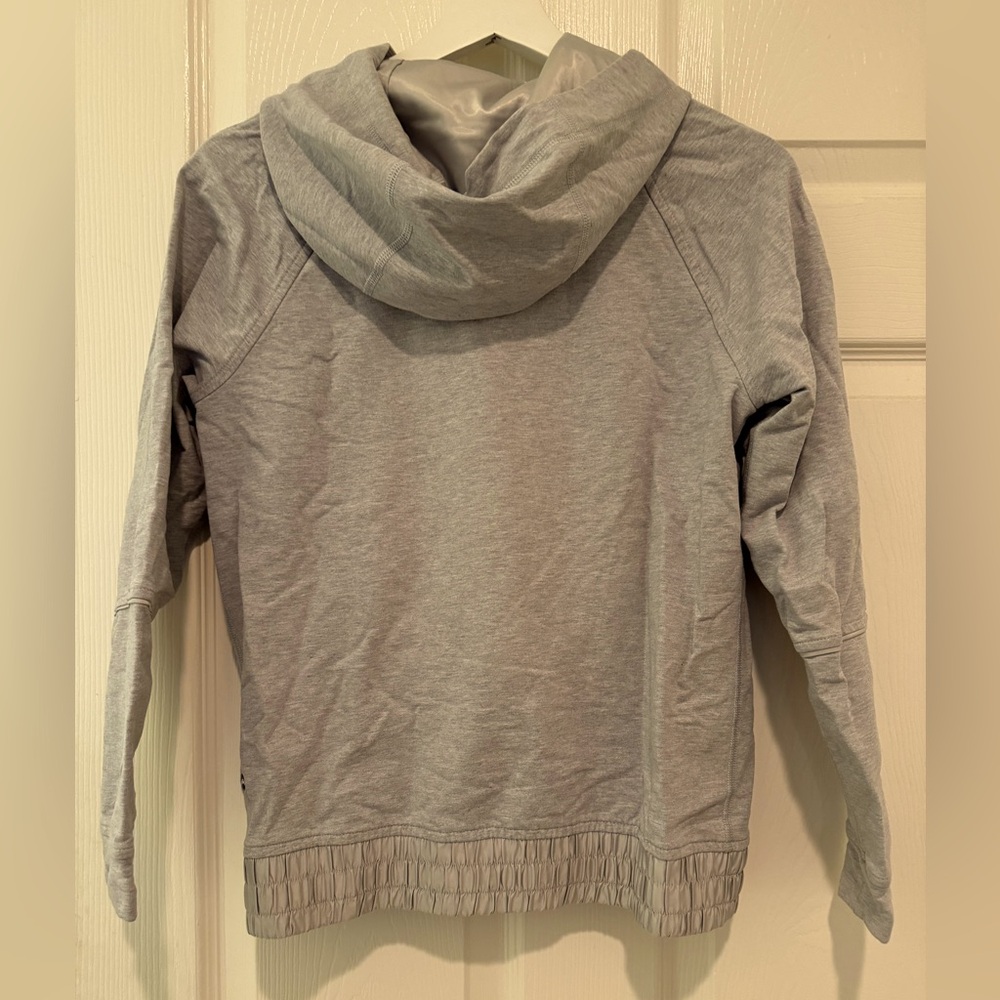 Lululemon gray sweatshirt with satin finishes